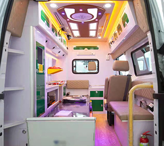 老河口市车辆内部展示